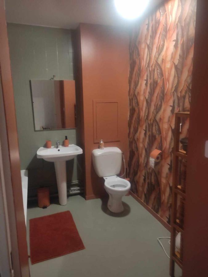 Appartement Jad'Iss à L'Isle-d'Abeau Extérieur photo