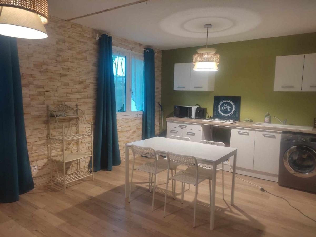 Appartement Jad'Iss à L'Isle-d'Abeau Extérieur photo